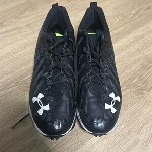 Under armor cleats